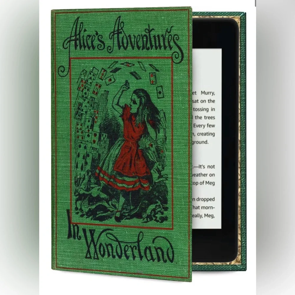 Ebook reader cover - looks like a real book! By Klevercase.